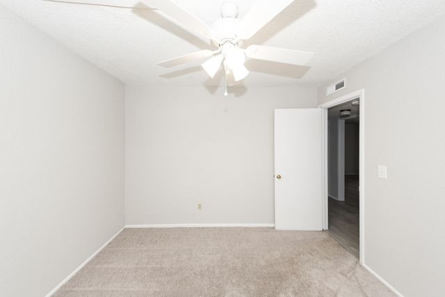 1836 Camp Road D, Charleston, SC 29412