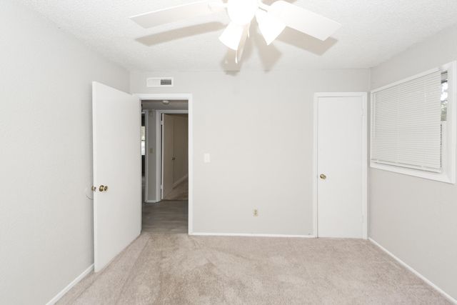 1836 Camp Road D, Charleston, SC 29412