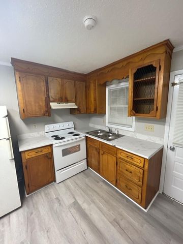 1836 Camp Road D, Charleston, SC 29412