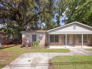 1836 Camp Road D, Charleston, SC 29412