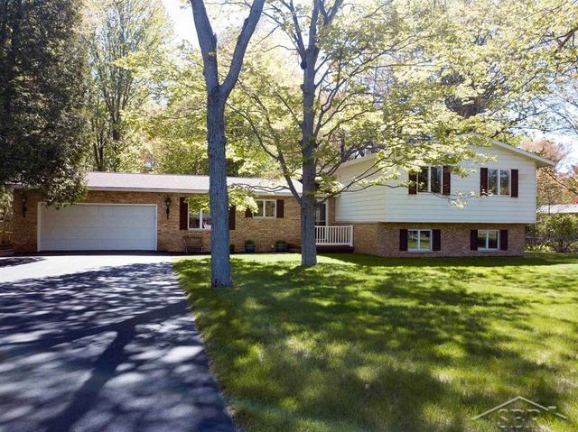 723 S Osborne Drive, Midland, MI 48640
