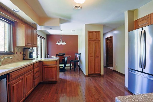723 S Osborne Drive, Midland, MI 48640
