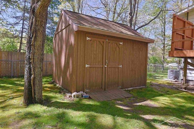 723 S Osborne Drive, Midland, MI 48640