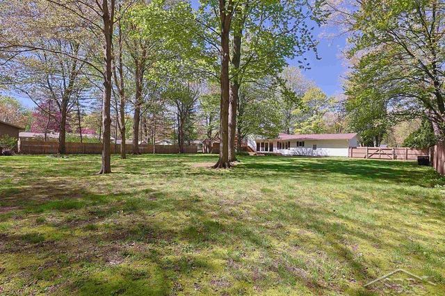 723 S Osborne Drive, Midland, MI 48640