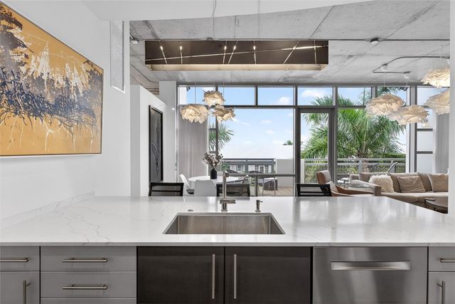 365 SE 6th Avenue 404, Delray Beach, FL 33483