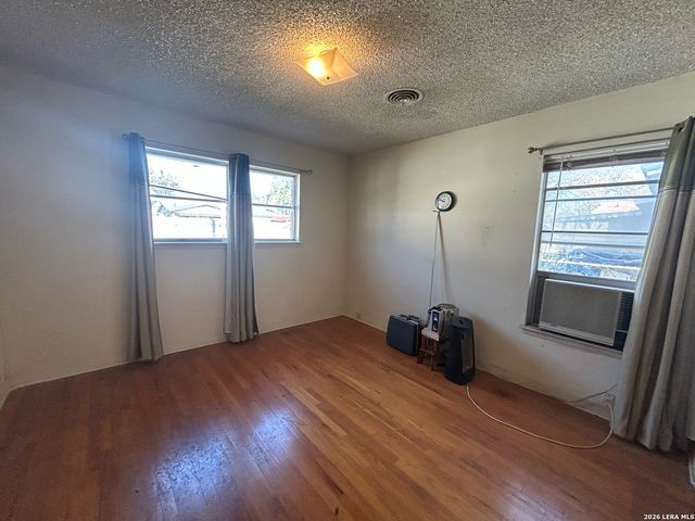 4903 Bernadine, San Antonio, TX 78220