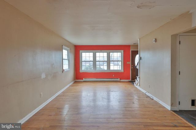 210 S 16TH ST, Emmaus, PA 18049