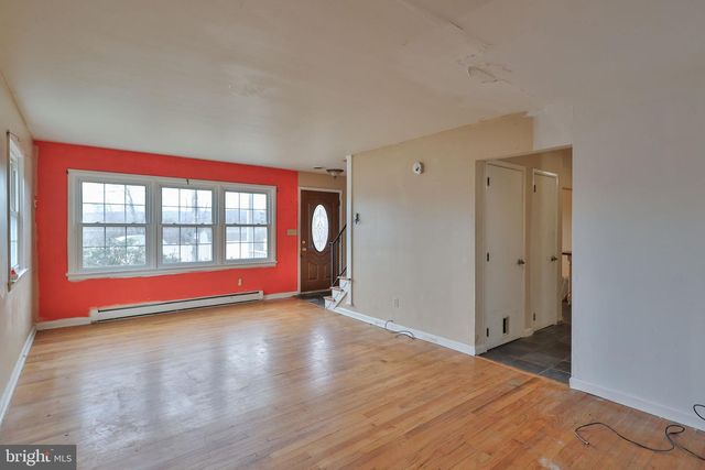 210 S 16TH ST, Emmaus, PA 18049