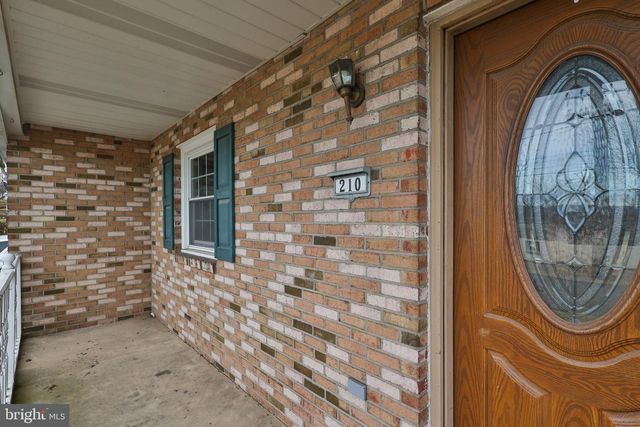 210 S 16TH ST, Emmaus, PA 18049