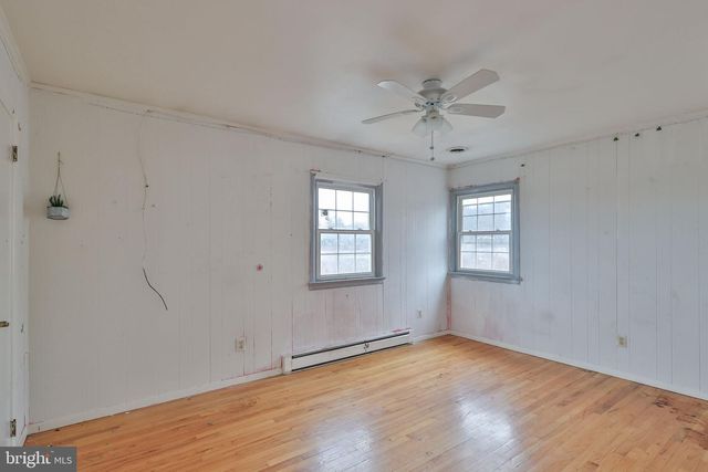 210 S 16TH ST, Emmaus, PA 18049