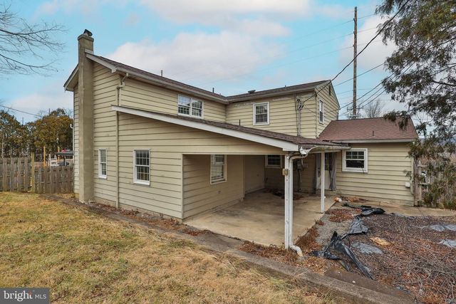 210 S 16TH ST, Emmaus, PA 18049