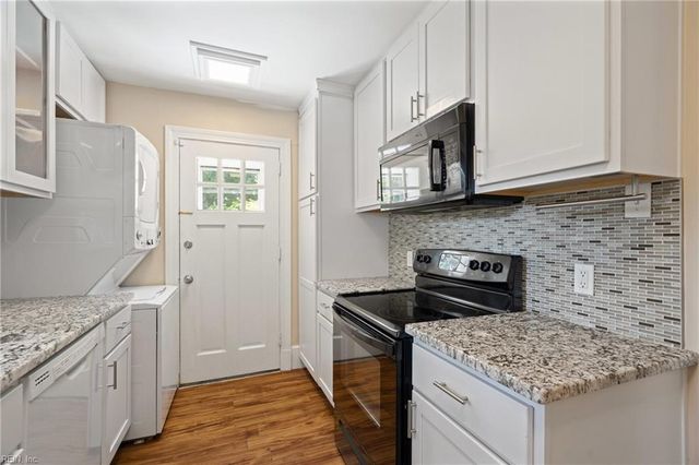 4529 Duke DR, Portsmouth, VA 23703