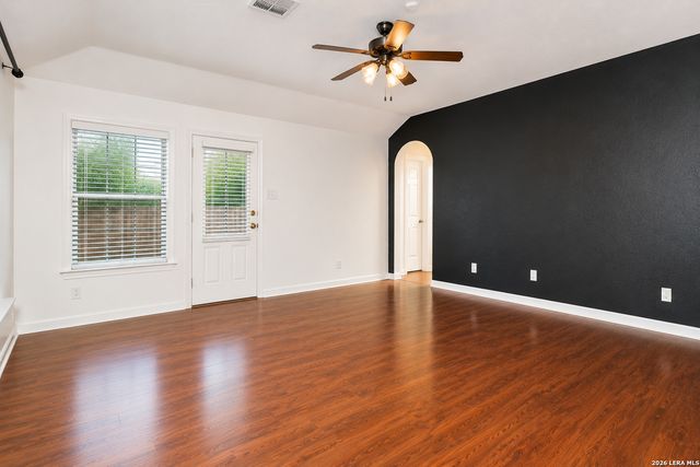 9718 Sun Ml, San Antonio, TX 78254