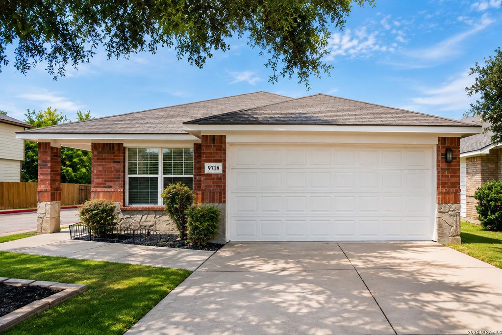 9718 Sun Ml, San Antonio, TX 78254