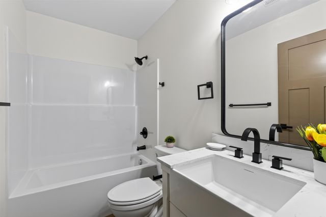 1639 S Lulu, Wichita, KS 67211