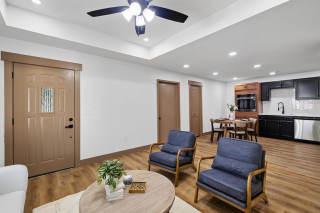 1639 S Lulu, Wichita, KS 67211