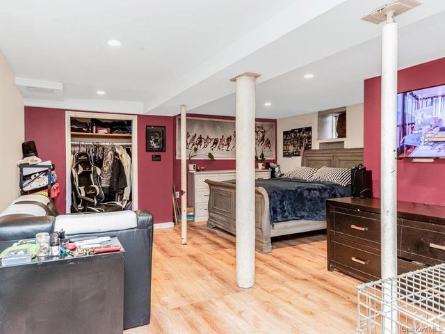3324 Barker Avenue, Bronx, NY 10467