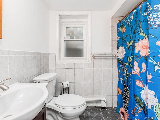3324 Barker Avenue, Bronx, NY 10467