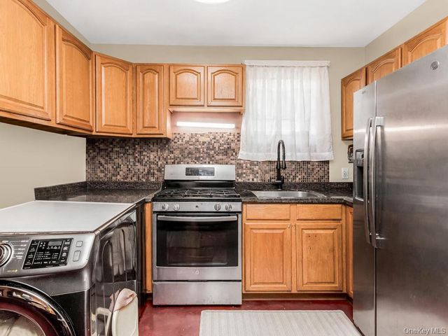 3324 Barker Avenue, Bronx, NY 10467