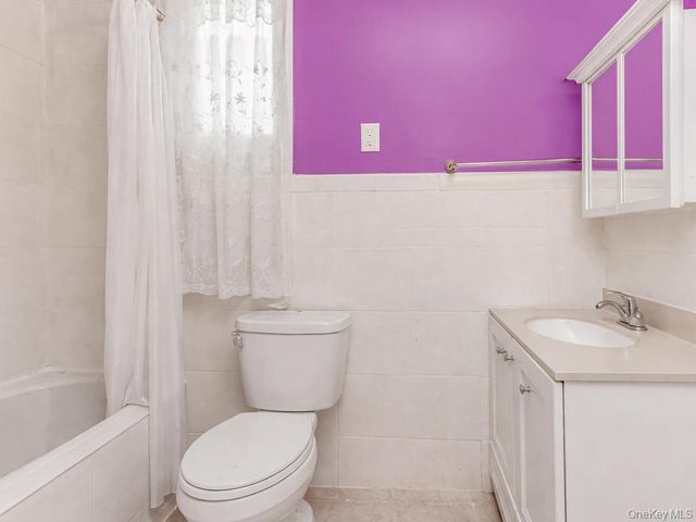 3324 Barker Avenue, Bronx, NY 10467