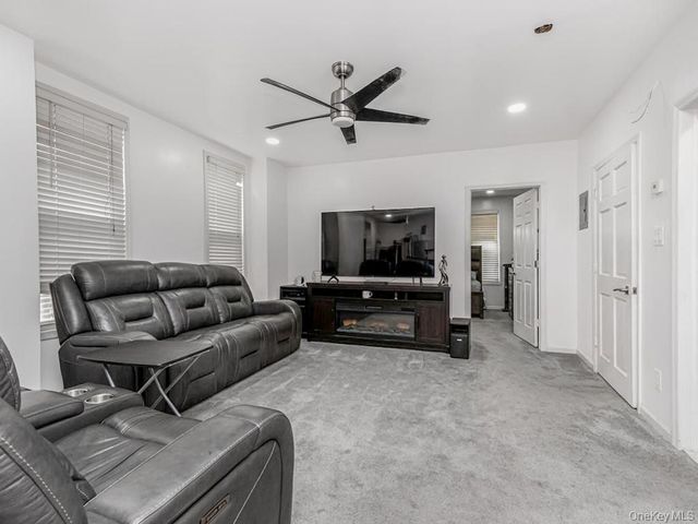 3324 Barker Avenue, Bronx, NY 10467