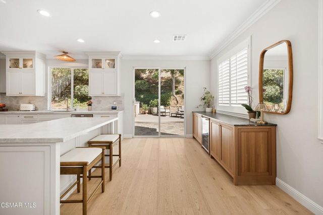 590 Camino Del Sol, Thousand Oaks, CA 91320