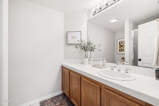 590 Camino Del Sol, Thousand Oaks, CA 91320