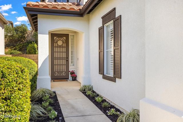 590 Camino Del Sol, Thousand Oaks, CA 91320