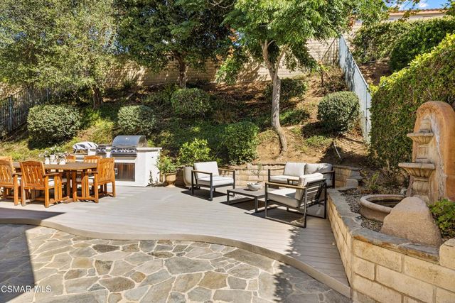 590 Camino Del Sol, Thousand Oaks, CA 91320