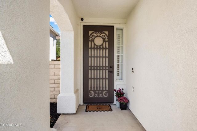 590 Camino Del Sol, Thousand Oaks, CA 91320