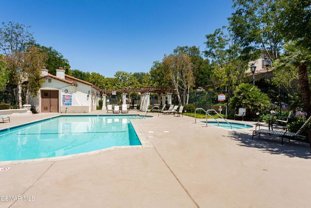 590 Camino Del Sol, Thousand Oaks, CA 91320