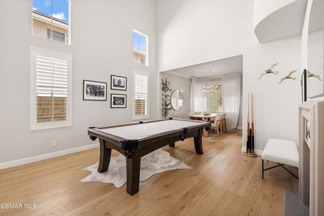 590 Camino Del Sol, Thousand Oaks, CA 91320