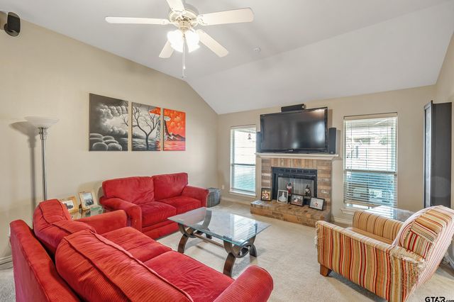 20081 Bluegrass Circle, Flint, TX 75762