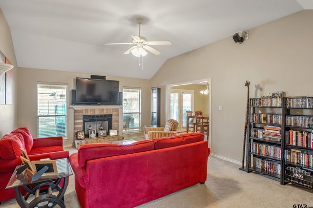 20081 Bluegrass Circle, Flint, TX 75762