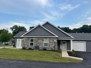 1365 Epworth Forest Drive, Lancaster, OH 43130