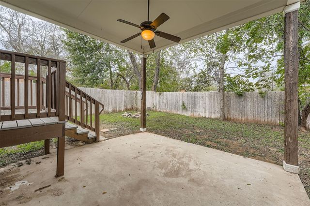 304 S Main ST, Elgin, TX 78621