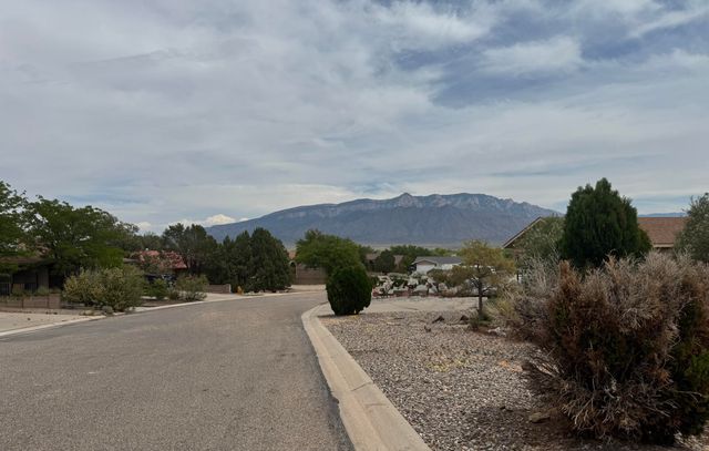6496 Gambel Quail Road NE, Rio Rancho, NM 87144