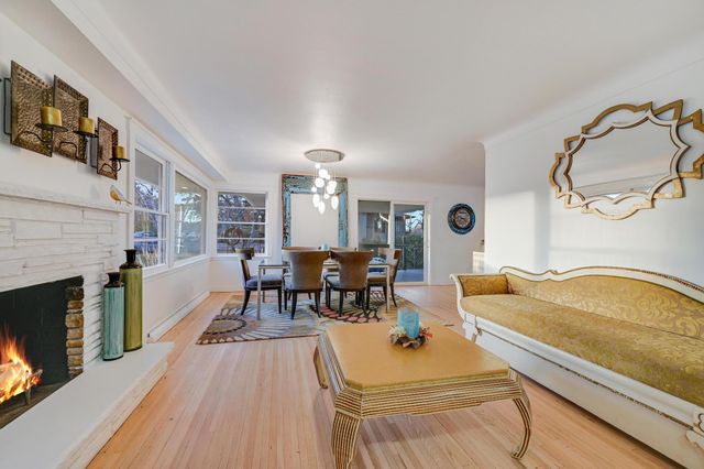 19860 Cottagewood Road, Deephaven, MN 55331