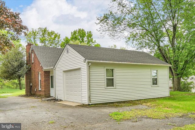 2909 TUNNEL HILL RD, Lebanon, PA 17046