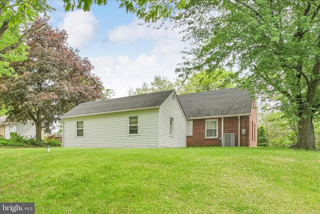 2909 TUNNEL HILL RD, Lebanon, PA 17046