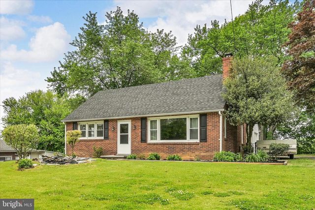 2909 TUNNEL HILL RD, Lebanon, PA 17046