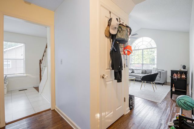 6911 Benwood Drive, Ooltewah, TN 37363