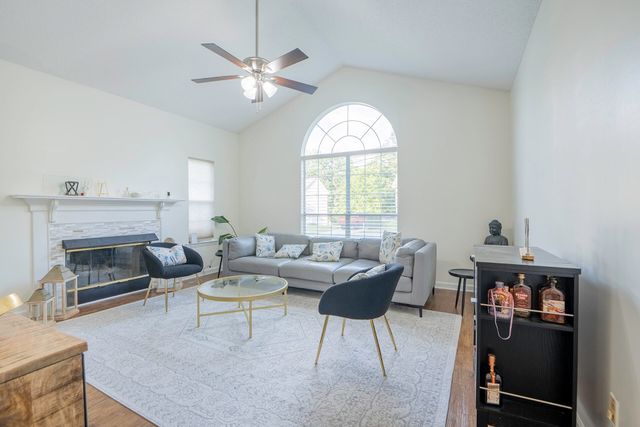 6911 Benwood Drive, Ooltewah, TN 37363