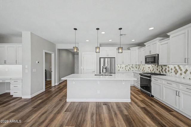 523 E WATERMELON Lane, Queen Creek, AZ 85140