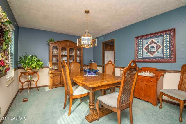 1702 Winding Ridge Tr, Knoxville, TN 37922