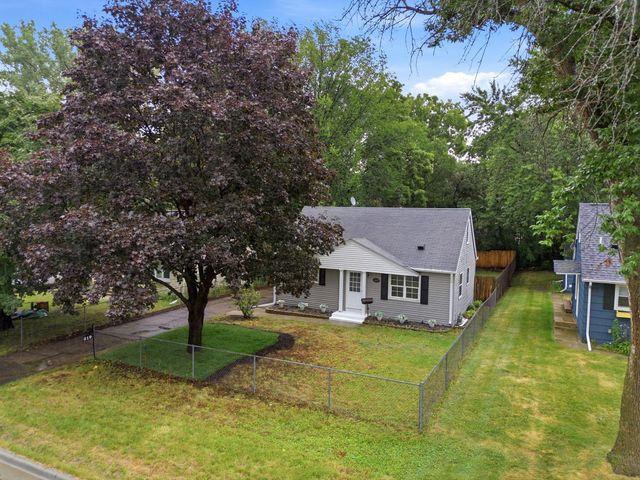 319 Van Buren Avenue S, Hopkins, MN 55343