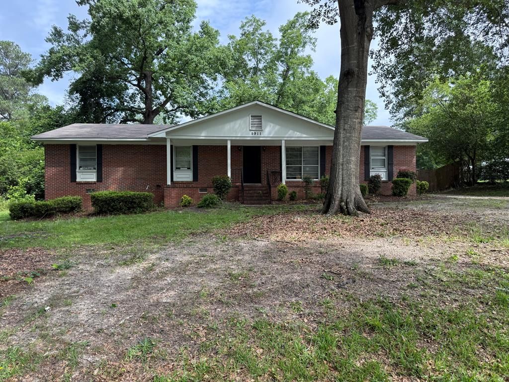 5911 Bishop Drive, Columbus, GA 31909