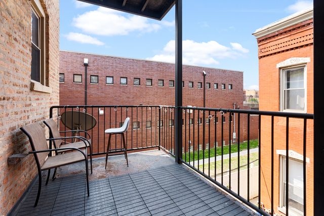524 N ARMOUR Street 2W, Chicago, IL 60622