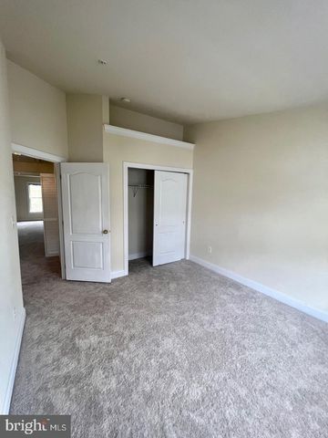 22106 FAIR GARDEN LN, Clarksburg, MD 20871