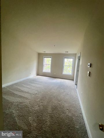 22106 FAIR GARDEN LN, Clarksburg, MD 20871